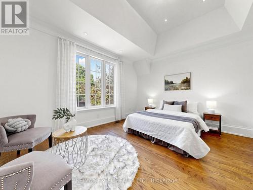 64 Summerfeldt Crescent, Markham, ON - Indoor Photo Showing Bedroom