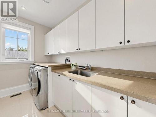 64 Summerfeldt Crescent, Markham, ON - Indoor Photo Showing Laundry Room