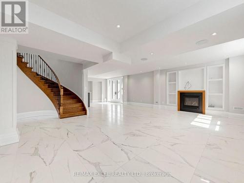 64 Summerfeldt Crescent, Markham, ON - Indoor Photo Showing Other Room