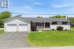 3 FOREST DRIVE Rideau Lakes, ON K7A 4S5