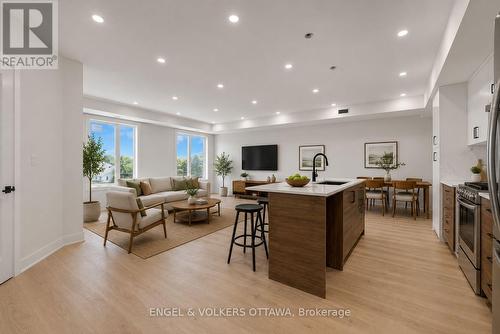 9 - 655 DONAT STREET , Ottawa, Ontario K1K 3L8 4