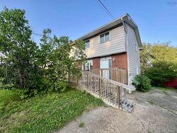 33 Denneb Crescent  Lower Sackville, NS B4E 1T8