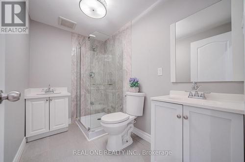66 Wozniak Crescent, Markham, ON - Indoor Photo Showing Bathroom