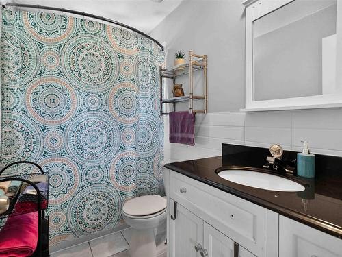 58 Circassion Drive, Cole Harbour, NS - Indoor Photo Showing Bathroom