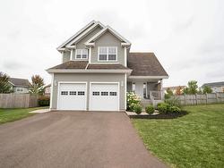 11 Lily Court  Stratford, PE C1B 0H6