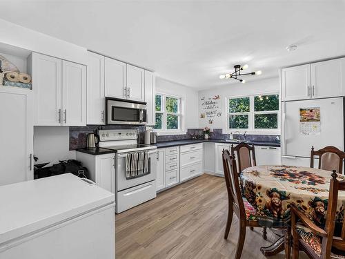 1042 Torbrook Road, Torbrook, NS - Indoor Photo Showing Kitchen