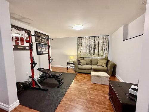 707 Pleasant Street, Dartmouth, NS - Indoor Photo Showing Gym Room