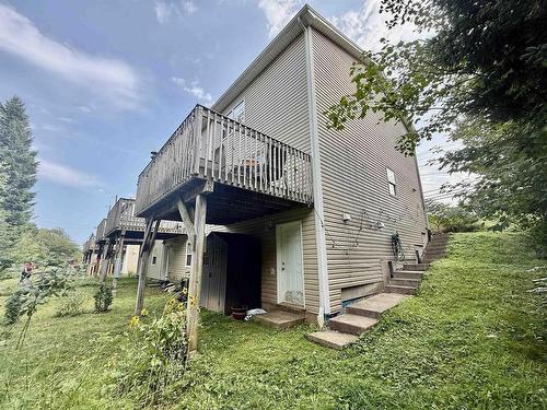 707 Pleasant Street, Dartmouth, NS - Outdoor