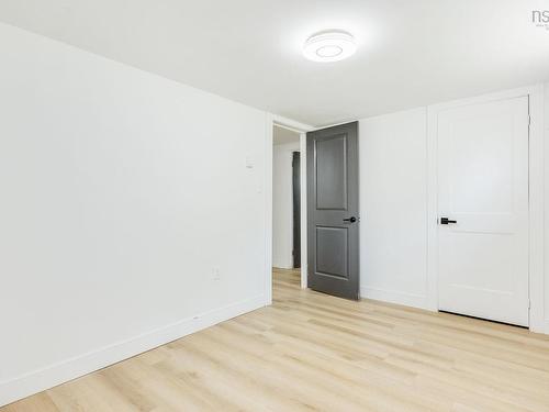 1119 Neily Crescent, Kingston, NS - Indoor Photo Showing Other Room