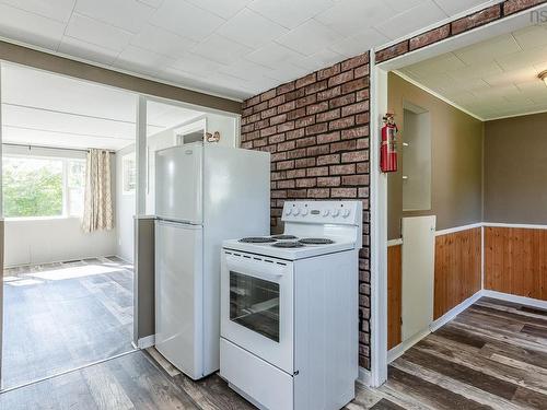 8801 201 Highway, Nictaux, NS - Indoor Photo Showing Kitchen