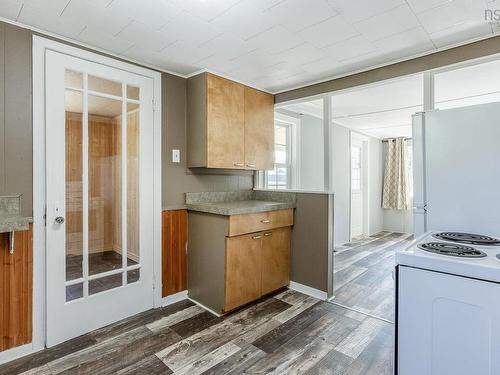 8801 201 Highway, Nictaux, NS - Indoor Photo Showing Kitchen