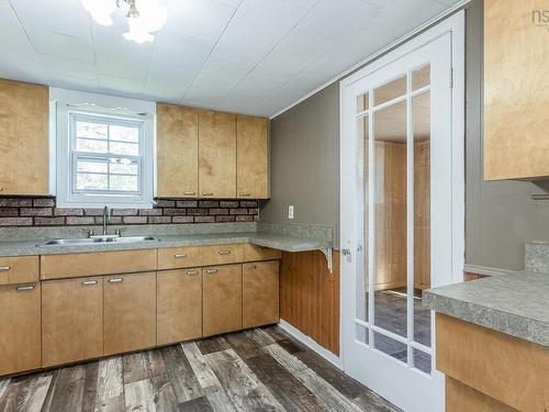 8801 201 Highway, Nictaux, NS - Indoor Photo Showing Kitchen With Double Sink