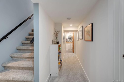417 White St, Ladysmith, BC 