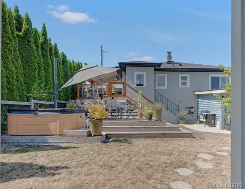 417 White St, Ladysmith, BC 