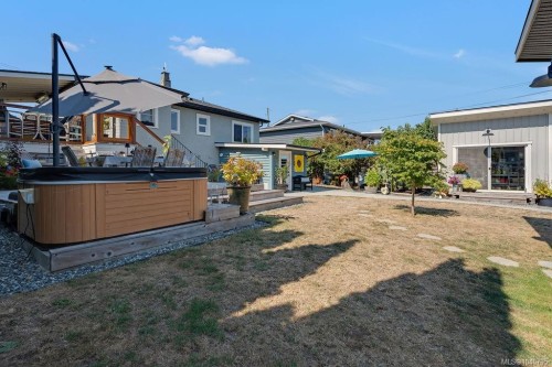 417 White St, Ladysmith, BC 