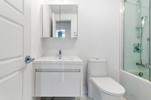Bathroom - 1003-1165 Rue Wellington, Montréal (Le Sud-Ouest), QC - Indoor Photo Showing Bathroom