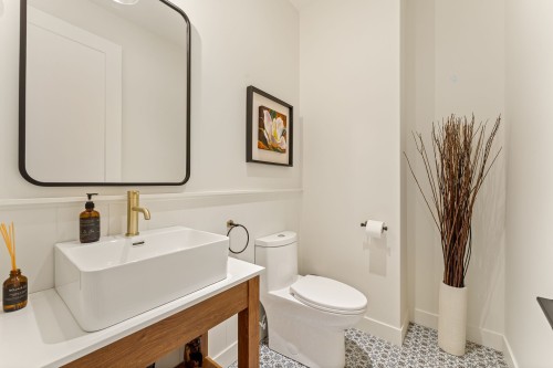 Salle d'eau - 13 Imp. Du Cerf, Shefford, QC - Indoor Photo Showing Bathroom