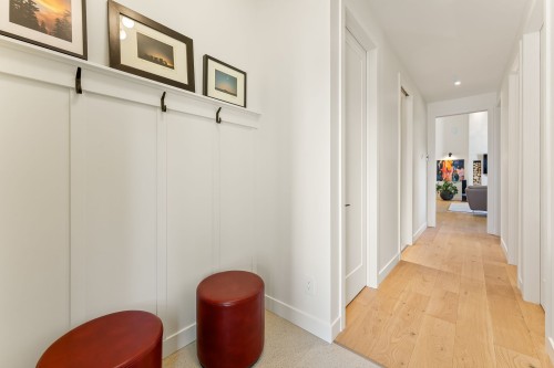 Hall d'entrée/Vestibule - 13 Imp. Du Cerf, Shefford, QC - Indoor Photo Showing Other Room