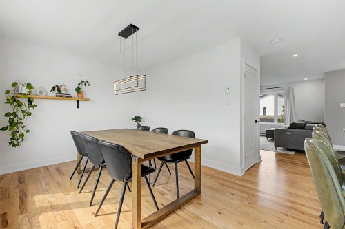 Salle à manger - 871 Rue Du Ruisseau, Farnham, QC - Indoor Photo Showing Dining Room