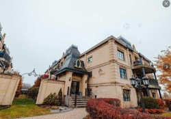 205-10 Rue des Manoirs  Charlemagne, QC J5Z 5H3