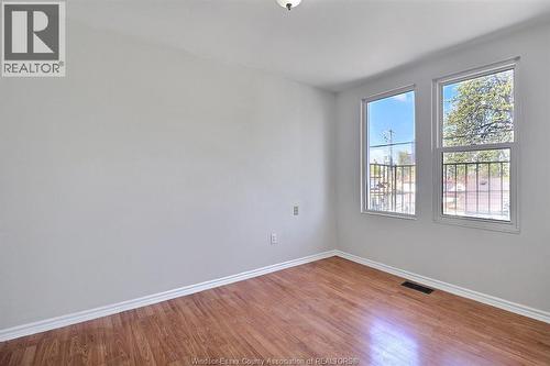 401 Parent Unit# 2, Windsor, ON - Indoor Photo Showing Other Room