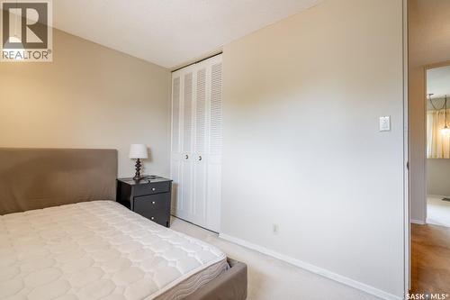 145 Mayfair Crescent, Regina, SK - Indoor Photo Showing Bedroom
