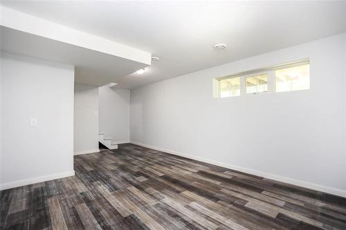 20 Son Crescent, Rosser, MB - Indoor Photo Showing Other Room