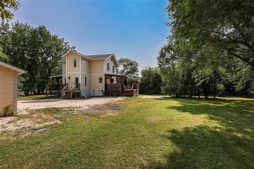 20 Son Crescent, Rosser, MB - Outdoor