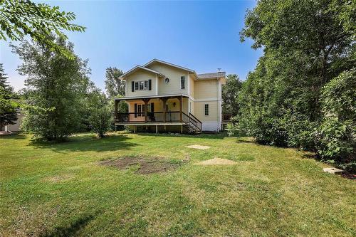 20 Son Crescent, Rosser, MB - Outdoor With Deck Patio Veranda