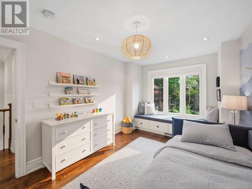 29 Maxwell Avenue, Toronto, ON - Indoor