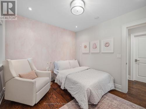 29 Maxwell Avenue, Toronto, ON - Indoor Photo Showing Bedroom