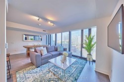1004-188 Cumberland Street  Toronto, ON M5R 0B6