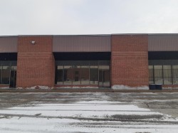 8-145 Riviera Drive  Markham, ON L3R 5J6