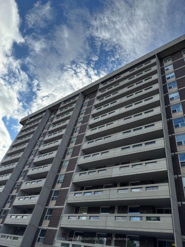 1210-60 Inverlochy Boulevard, Markham, ON - Outdoor