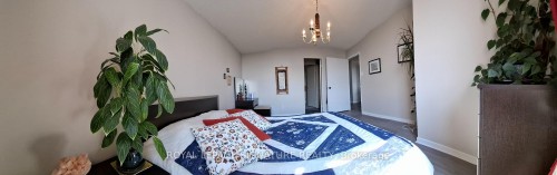 1210-60 Inverlochy Boulevard, Markham, ON - Indoor Photo Showing Bedroom
