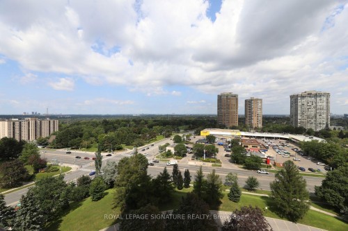 1402-3303 Don Mills Road, Toronto, ON - Outdoor With View