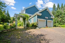 Garage - 