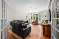 Salon - 