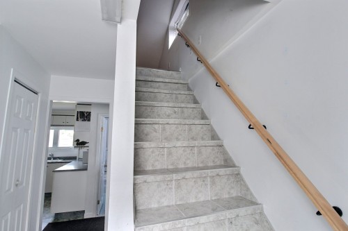 Escalier - 1007 Rue Bureau, Rouyn-Noranda, QC - Indoor Photo Showing Other Room