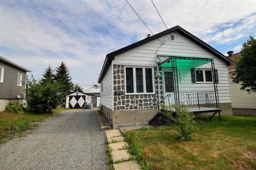 1007 Rue Bureau — photo 3