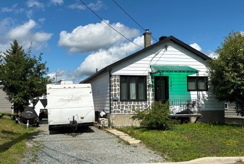 Façade - 1007 Rue Bureau, Rouyn-Noranda, QC - Outdoor