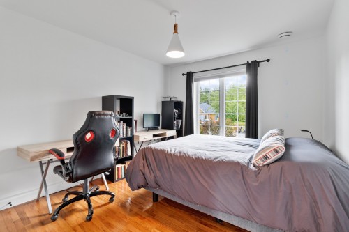 Chambre à coucher - 621 18E Avenue, Magog, QC - Indoor Photo Showing Bedroom