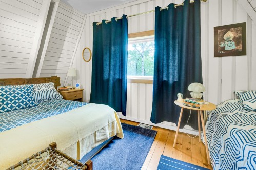 Chambre à coucher - 1651 Rue Des Bécassines, Sainte-Adèle, QC - Indoor Photo Showing Bedroom