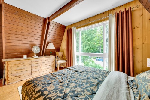 Chambre à coucher principale - 1651 Rue Des Bécassines, Sainte-Adèle, QC - Indoor Photo Showing Bedroom
