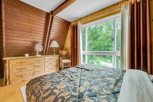 Chambre à coucher principale - 1651 Rue Des Bécassines, Sainte-Adèle, QC - Indoor Photo Showing Bedroom