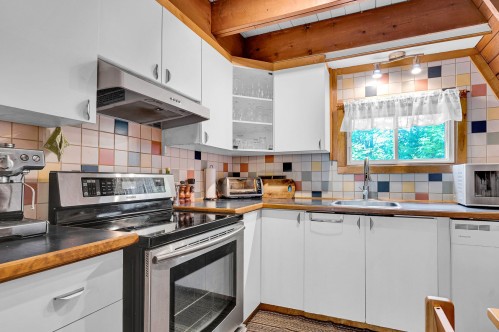 Cuisine - 1651 Rue Des Bécassines, Sainte-Adèle, QC - Indoor Photo Showing Kitchen