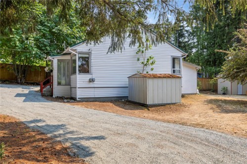 1987 Cedar Rd, Nanaimo, BC 