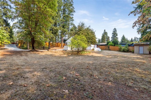 1987 Cedar Rd, Nanaimo, BC 