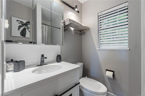 531 Summit Dr, Nanaimo, BC 