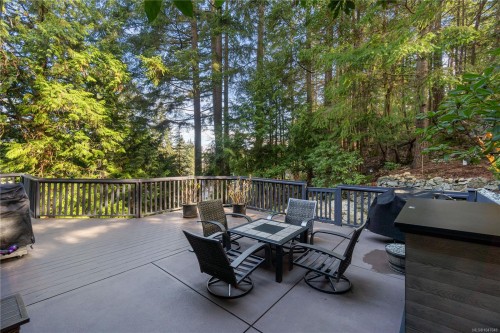 531 Summit Dr, Nanaimo, BC 